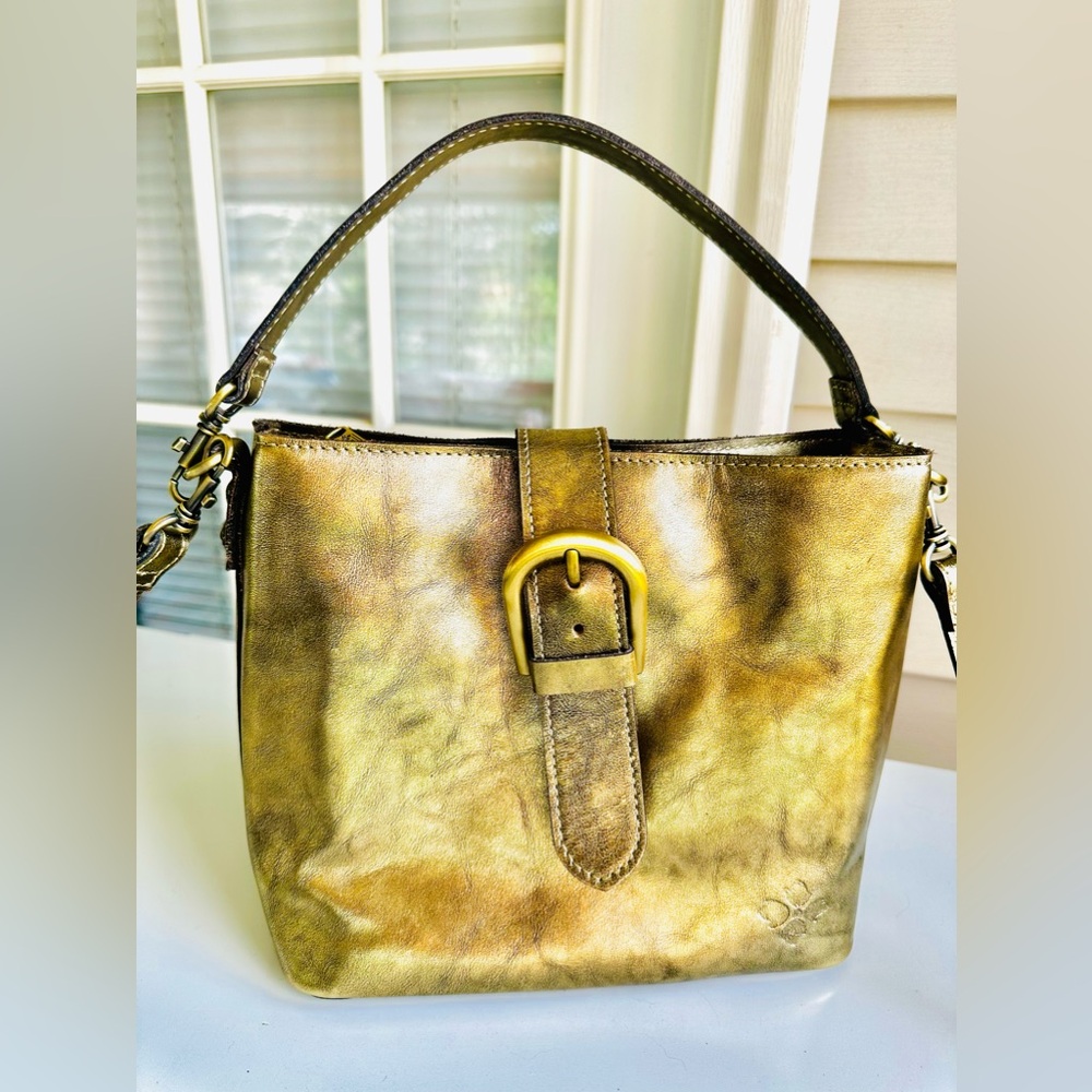 Patricia Nash Irving Satchel handbag. Used for a wedding, one day only. EUC